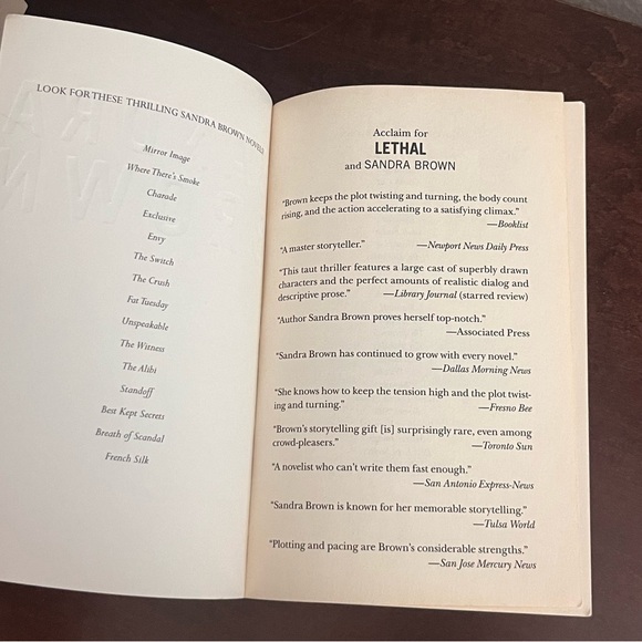 Lethal, a novel by Sandra Brown, #1 New York Times Bestselling Author - Picture 2 of 3